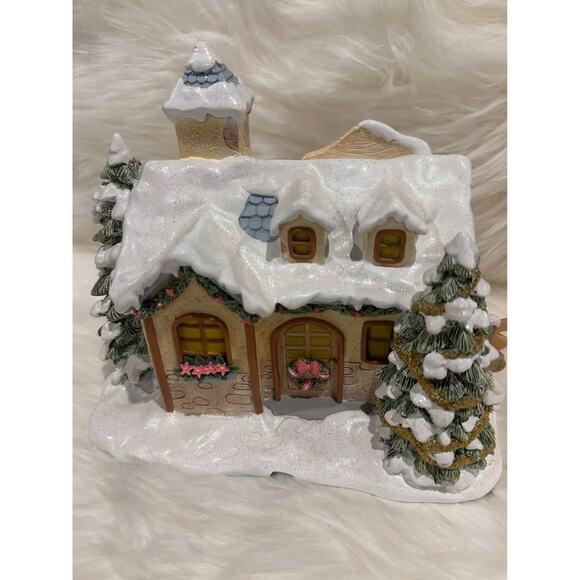 Precious Moments Hawthorne Village "Precious Rails Train Station" - Picture 4 of 8